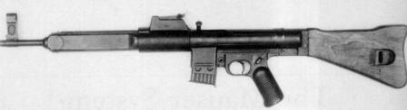 Опытный автомат Mauser Gerät06 с газоотводной автоматикой и запиранием роликами, примерно 1943 год