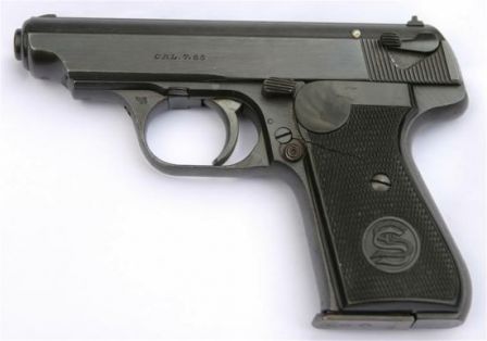 Sauer 38H pistol, left side. Note dual controls (safety on the slide and cocking/decocking lever on the frame).