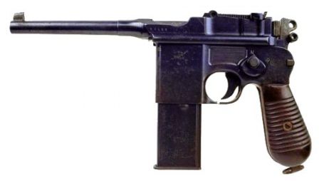 Mauser C-96 model 712 - вариант с переводчиком режиов огня и отъемным магазином на 20 патронов.