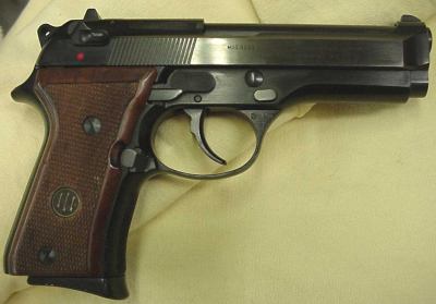 Beretta 92SB-C - compact model .