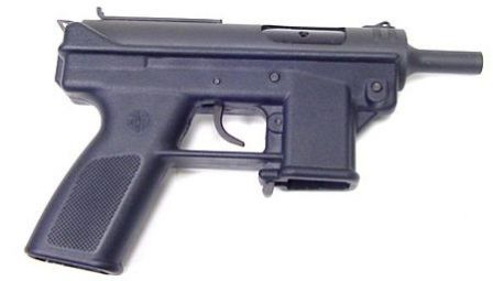 Пистолет Intratec AB-10, модификация пистолета Intratec TEC-9 выпущенная после 1994 года.