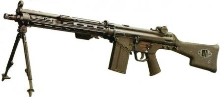 7,62x51 NATO HK 11E light machinegun with 20-round magazine.