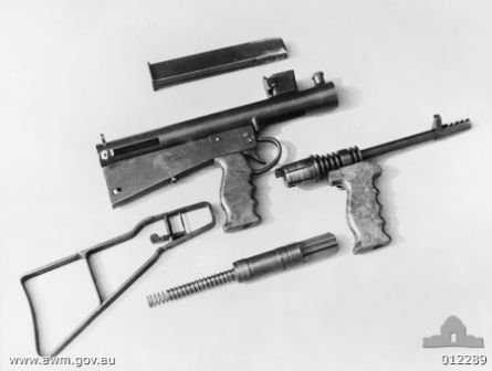 Owen Mk.1-42 submachine gun, field stripped