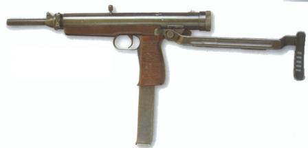  Cz-447 prototype submachine gun (1947).