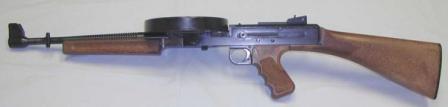 American-180 submachine gun with 176-round drum, left side view.