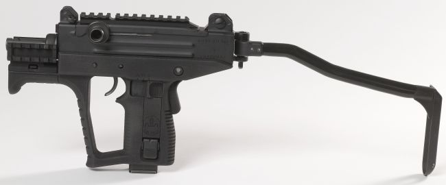 Uzi Pro submachine gun.